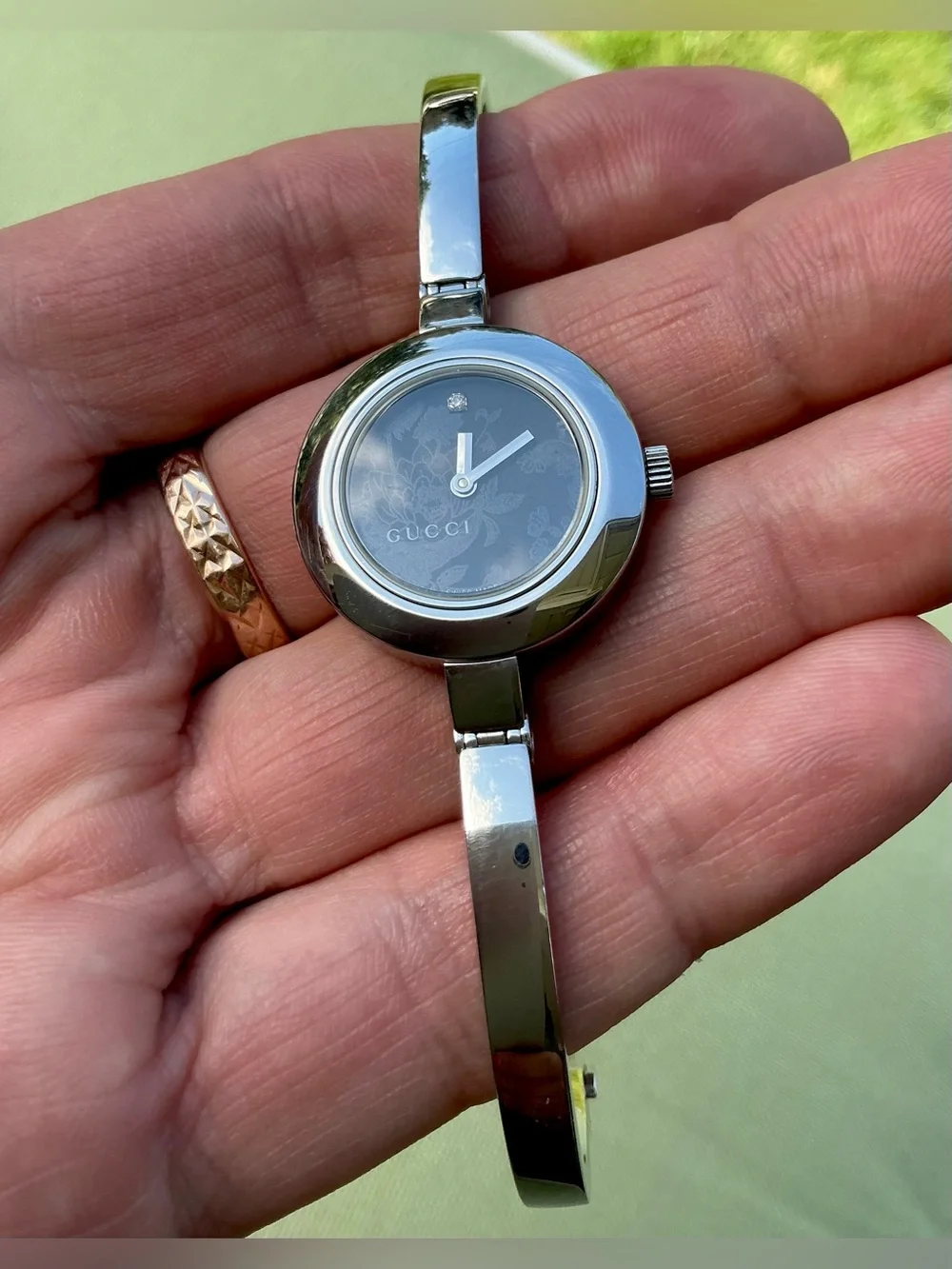 Ladies GUCCI dress watch 💖💖